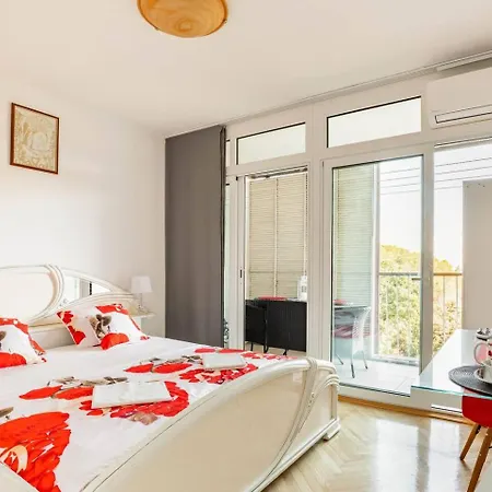 Milau Apartment
