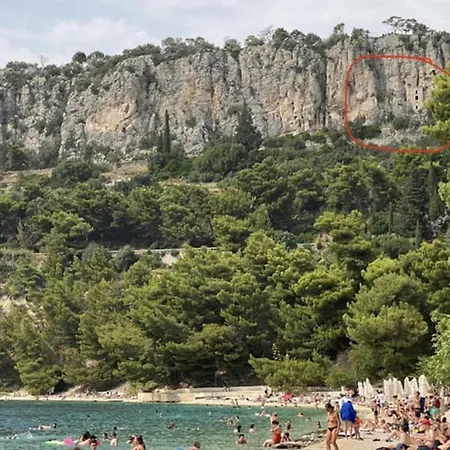 Milau Split
